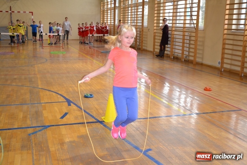 Zdjęcie w galerii na portalu naszraciborz.pl: Gminny turniej gier i zabaw gminy Krzyżanowice wiadomości z regionu