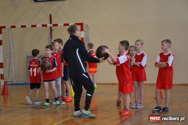 Zdjęcie w galerii na portalu naszraciborz.pl: Gminny turniej gier i zabaw gminy Krzyżanowice wiadomości z regionu