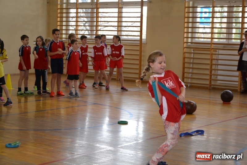 Zdjęcie w galerii na portalu naszraciborz.pl: Gminny turniej gier i zabaw gminy Krzyżanowice wiadomości z regionu