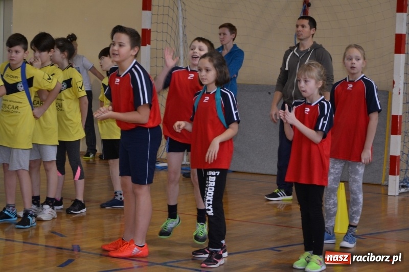 Zdjęcie w galerii na portalu naszraciborz.pl: Gminny turniej gier i zabaw gminy Krzyżanowice wiadomości z regionu
