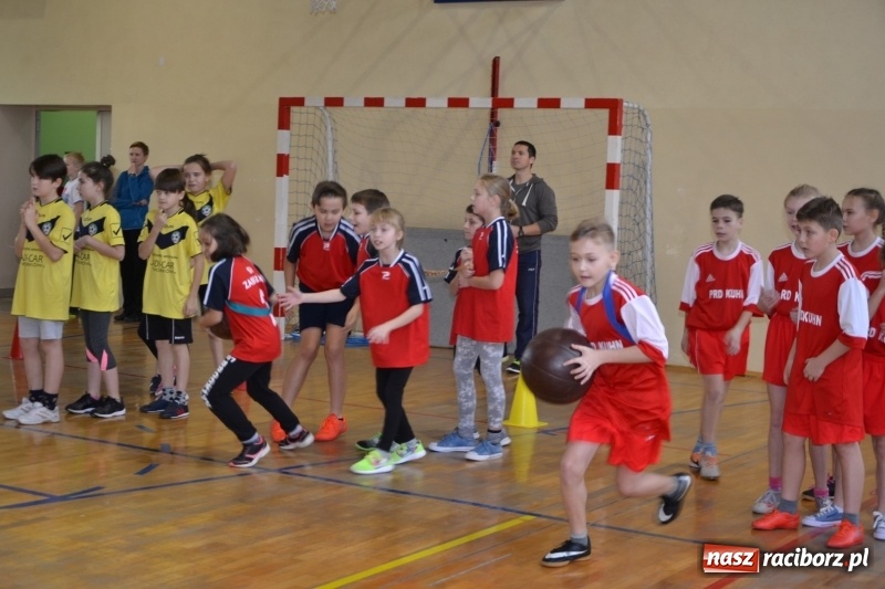 Zdjęcie w galerii na portalu naszraciborz.pl: Gminny turniej gier i zabaw gminy Krzyżanowice wiadomości z regionu