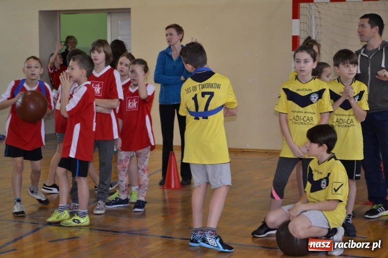 Zdjęcie w galerii na portalu naszraciborz.pl: Gminny turniej gier i zabaw gminy Krzyżanowice wiadomości z regionu