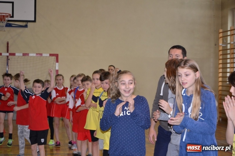 Zdjęcie w galerii na portalu naszraciborz.pl: Gminny turniej gier i zabaw gminy Krzyżanowice wiadomości z regionu