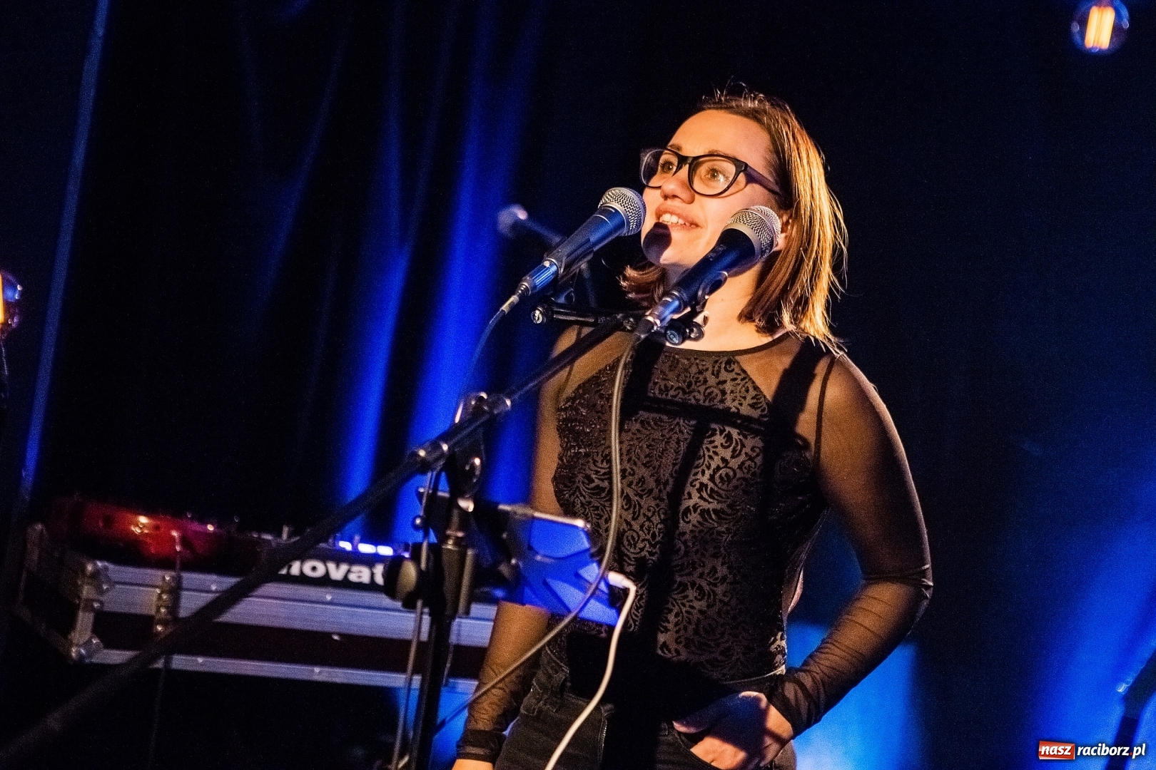 Zdjęcie w galerii na portalu naszraciborz.pl: Koncert zespołu Mikromusic na Końcu Świata wiadomości z regionu