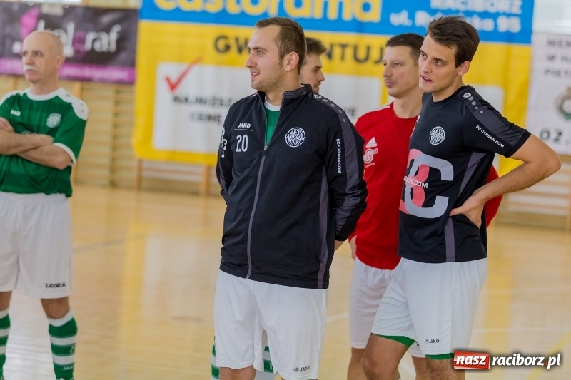 Zdjęcie w galerii na portalu naszraciborz.pl: Sędziowie z Raciborza najlepsi w II Memoriale Oldboyów im. Jana Staniendy  wiadomości z regionu