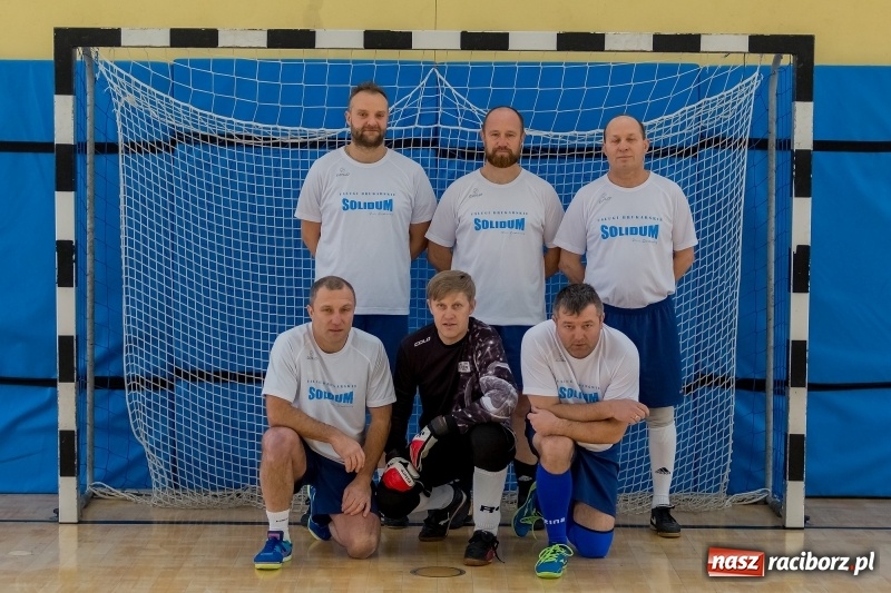 Zdjęcie w galerii na portalu naszraciborz.pl: Sędziowie z Raciborza najlepsi w II Memoriale Oldboyów im. Jana Staniendy  wiadomości z regionu