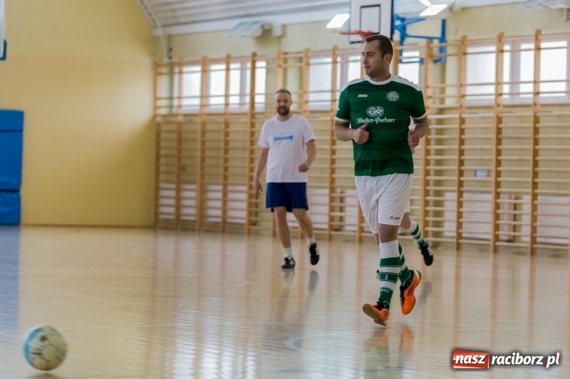 Zdjęcie w galerii na portalu naszraciborz.pl: Sędziowie z Raciborza najlepsi w II Memoriale Oldboyów im. Jana Staniendy  wiadomości z regionu