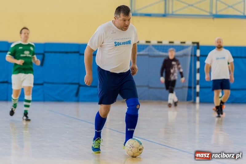 Zdjęcie w galerii na portalu naszraciborz.pl: Sędziowie z Raciborza najlepsi w II Memoriale Oldboyów im. Jana Staniendy  wiadomości z regionu