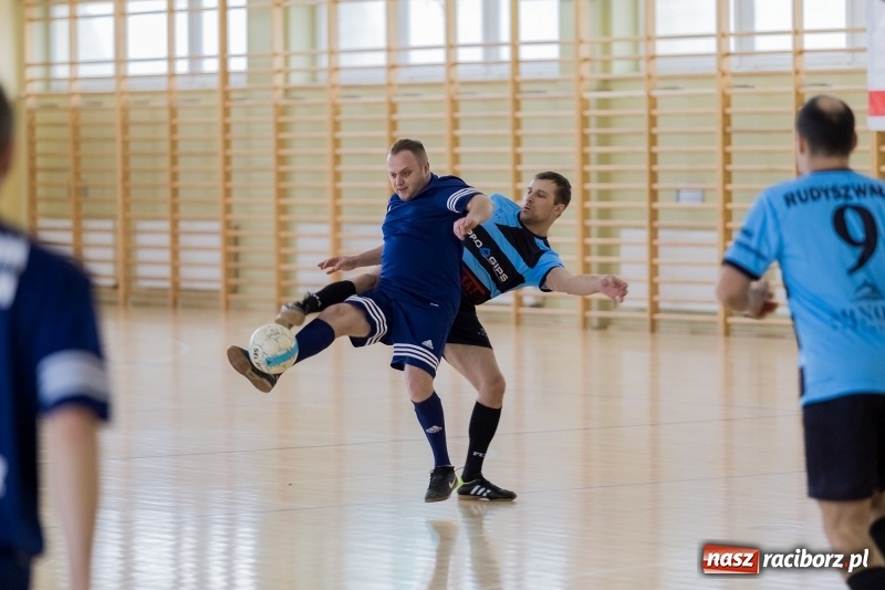 Zdjęcie w galerii na portalu naszraciborz.pl: Sędziowie z Raciborza najlepsi w II Memoriale Oldboyów im. Jana Staniendy  wiadomości z regionu
