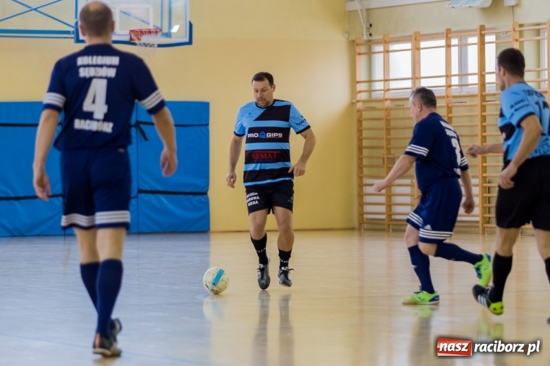 Zdjęcie w galerii na portalu naszraciborz.pl: Sędziowie z Raciborza najlepsi w II Memoriale Oldboyów im. Jana Staniendy  wiadomości z regionu