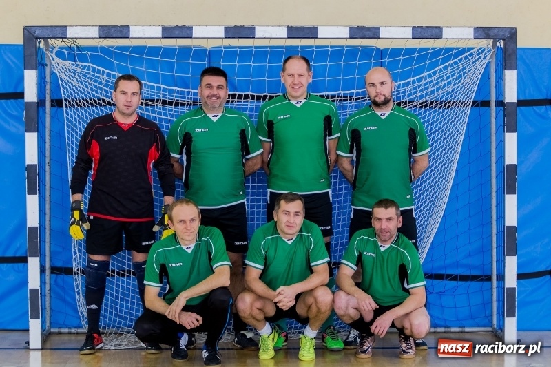 Zdjęcie w galerii na portalu naszraciborz.pl: Sędziowie z Raciborza najlepsi w II Memoriale Oldboyów im. Jana Staniendy  wiadomości z regionu