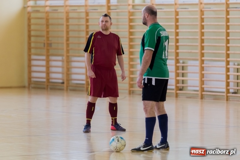Zdjęcie w galerii na portalu naszraciborz.pl: Sędziowie z Raciborza najlepsi w II Memoriale Oldboyów im. Jana Staniendy  wiadomości z regionu