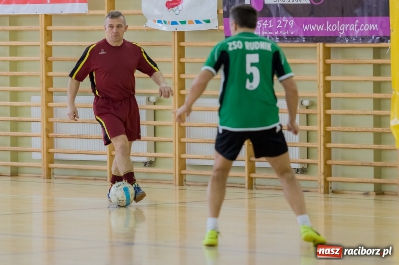 Zdjęcie w galerii na portalu naszraciborz.pl: Sędziowie z Raciborza najlepsi w II Memoriale Oldboyów im. Jana Staniendy  wiadomości z regionu