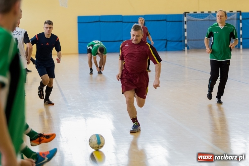 Zdjęcie w galerii na portalu naszraciborz.pl: Sędziowie z Raciborza najlepsi w II Memoriale Oldboyów im. Jana Staniendy  wiadomości z regionu