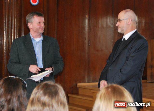 Zdjęcie w galerii na portalu naszraciborz.pl: Wykład o traktowaniu zwłok wiadomości z regionu