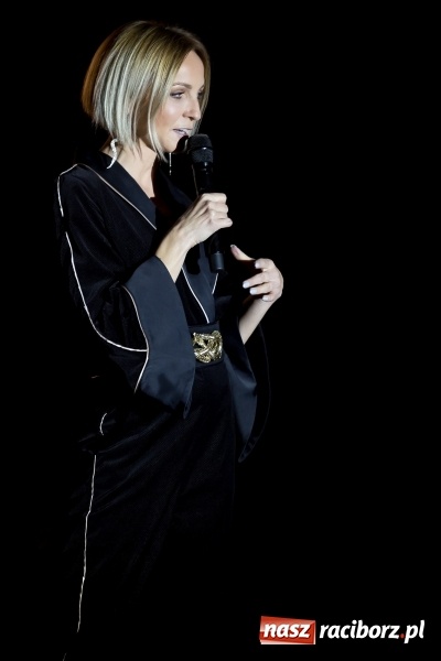 Zdjęcie w galerii na portalu naszraciborz.pl: Anna Wyszkoni gwiazdą koncertu na zakończenie obchodów 800-lecia Raciborza  wiadomości z regionu