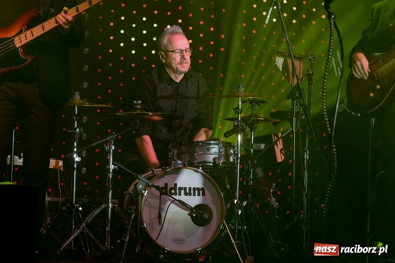 Zdjęcie w galerii na portalu naszraciborz.pl: Anna Wyszkoni gwiazdą koncertu na zakończenie obchodów 800-lecia Raciborza  wiadomości z regionu