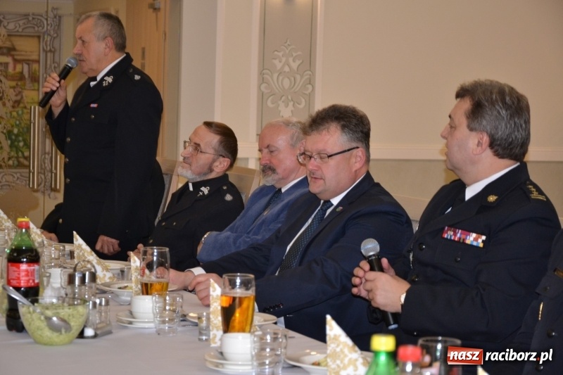 Zdjęcie w galerii na portalu naszraciborz.pl: Spotkanie weteranów pożarnictwa z powiatu raciborskiego  wiadomości z regionu