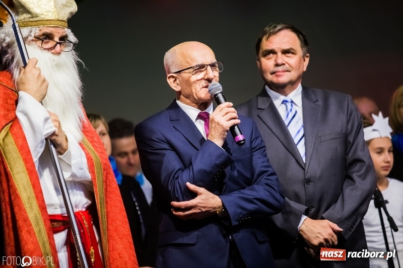 Zdjęcie w galerii na portalu naszraciborz.pl: Kiermasz świąteczny w Pietrowicach Wielkich wiadomości z regionu