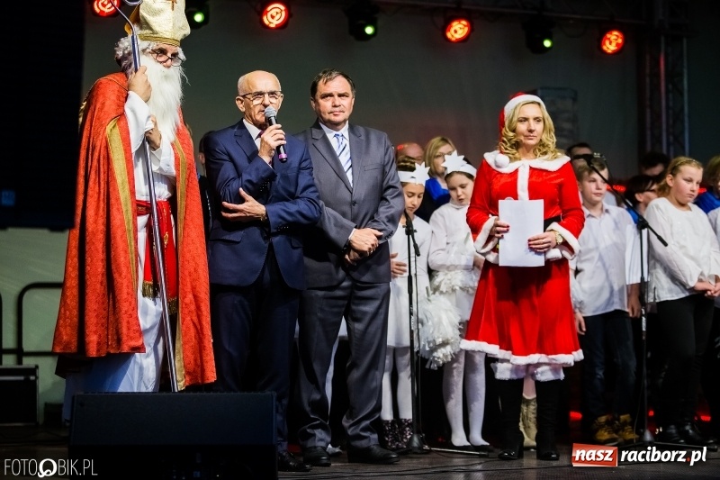 Zdjęcie w galerii na portalu naszraciborz.pl: Kiermasz świąteczny w Pietrowicach Wielkich wiadomości z regionu