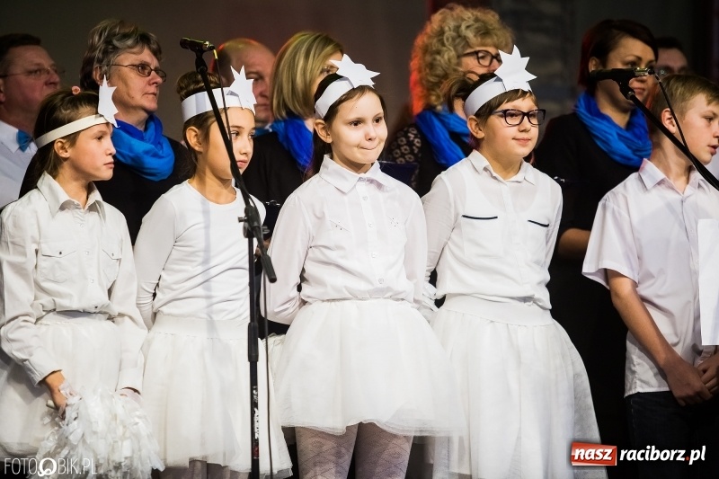 Zdjęcie w galerii na portalu naszraciborz.pl: Kiermasz świąteczny w Pietrowicach Wielkich wiadomości z regionu
