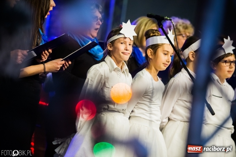 Zdjęcie w galerii na portalu naszraciborz.pl: Kiermasz świąteczny w Pietrowicach Wielkich wiadomości z regionu