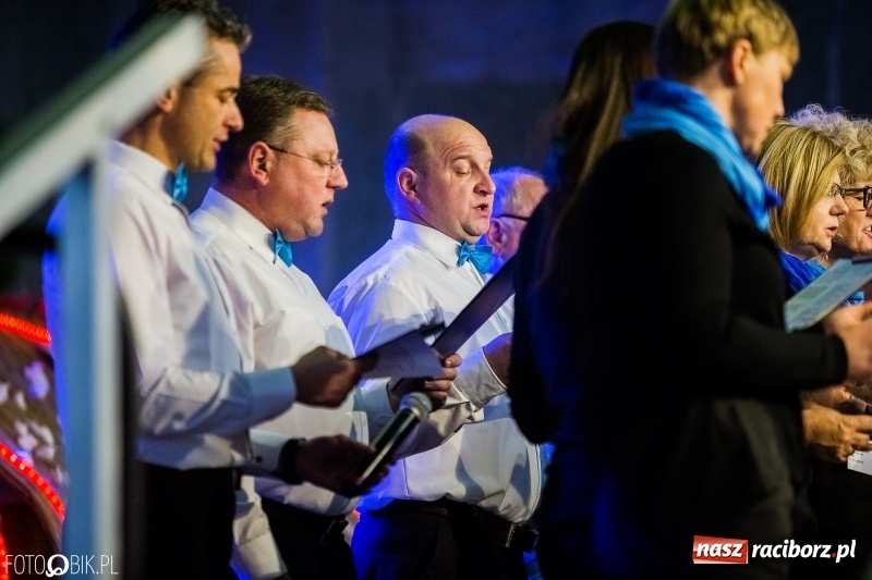 Zdjęcie w galerii na portalu naszraciborz.pl: Kiermasz świąteczny w Pietrowicach Wielkich wiadomości z regionu