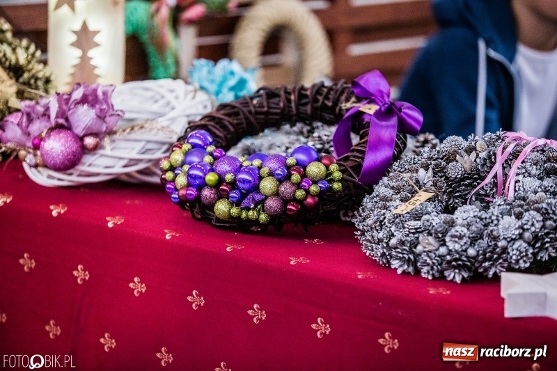Zdjęcie w galerii na portalu naszraciborz.pl: Kiermasz świąteczny w Pietrowicach Wielkich wiadomości z regionu
