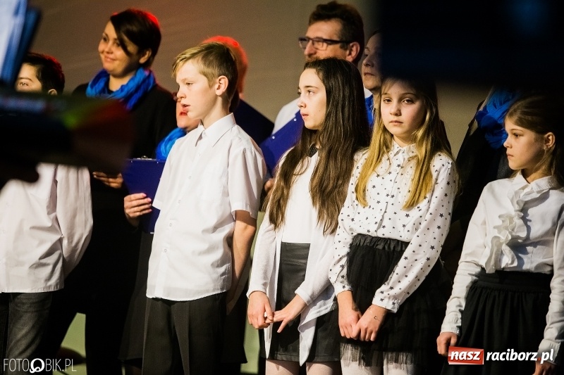 Zdjęcie w galerii na portalu naszraciborz.pl: Kiermasz świąteczny w Pietrowicach Wielkich wiadomości z regionu