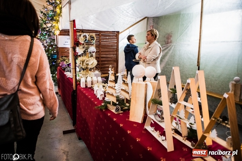 Zdjęcie w galerii na portalu naszraciborz.pl: Kiermasz świąteczny w Pietrowicach Wielkich wiadomości z regionu