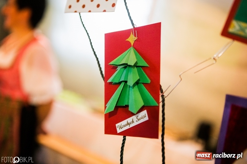 Zdjęcie w galerii na portalu naszraciborz.pl: Kiermasz świąteczny w Pietrowicach Wielkich wiadomości z regionu