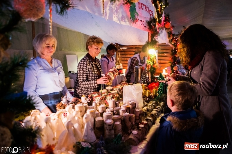 Zdjęcie w galerii na portalu naszraciborz.pl: Kiermasz świąteczny w Pietrowicach Wielkich wiadomości z regionu