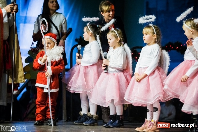 Zdjęcie w galerii na portalu naszraciborz.pl: Kiermasz świąteczny w Pietrowicach Wielkich wiadomości z regionu