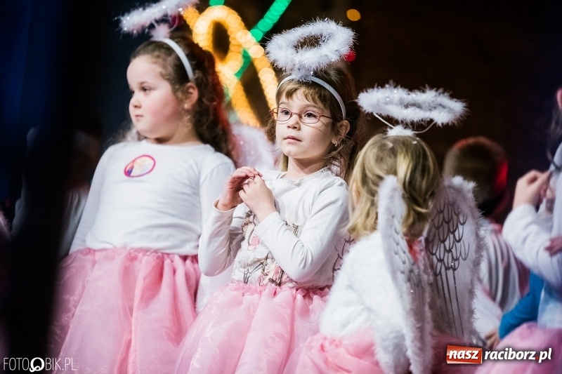 Zdjęcie w galerii na portalu naszraciborz.pl: Kiermasz świąteczny w Pietrowicach Wielkich wiadomości z regionu