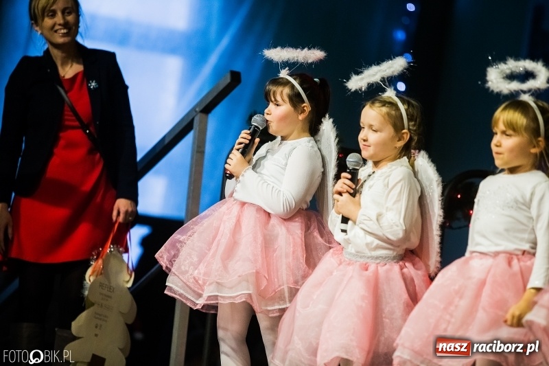 Zdjęcie w galerii na portalu naszraciborz.pl: Kiermasz świąteczny w Pietrowicach Wielkich wiadomości z regionu
