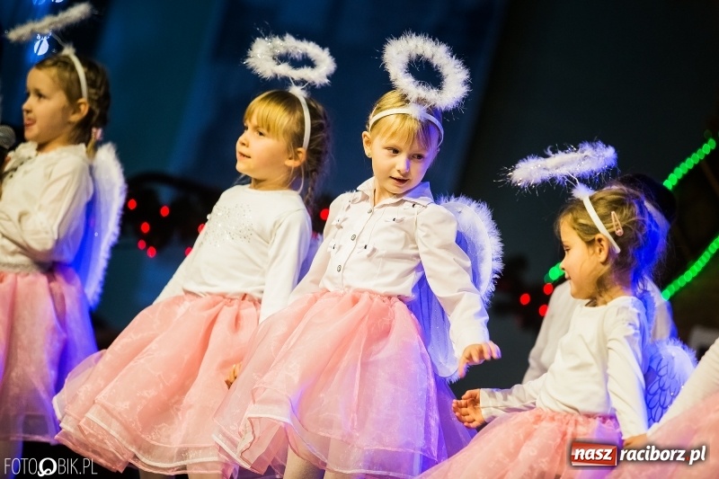 Zdjęcie w galerii na portalu naszraciborz.pl: Kiermasz świąteczny w Pietrowicach Wielkich wiadomości z regionu