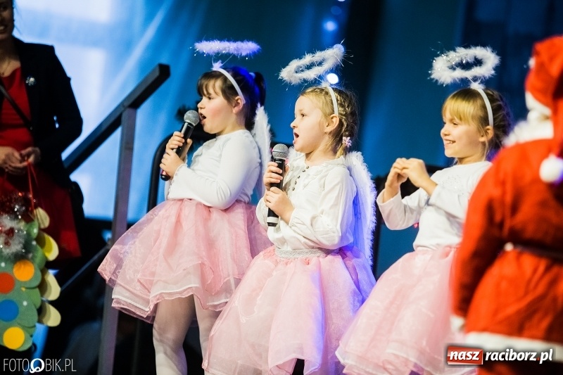 Zdjęcie w galerii na portalu naszraciborz.pl: Kiermasz świąteczny w Pietrowicach Wielkich wiadomości z regionu