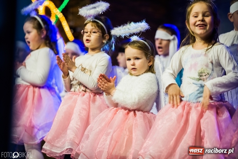 Zdjęcie w galerii na portalu naszraciborz.pl: Kiermasz świąteczny w Pietrowicach Wielkich wiadomości z regionu