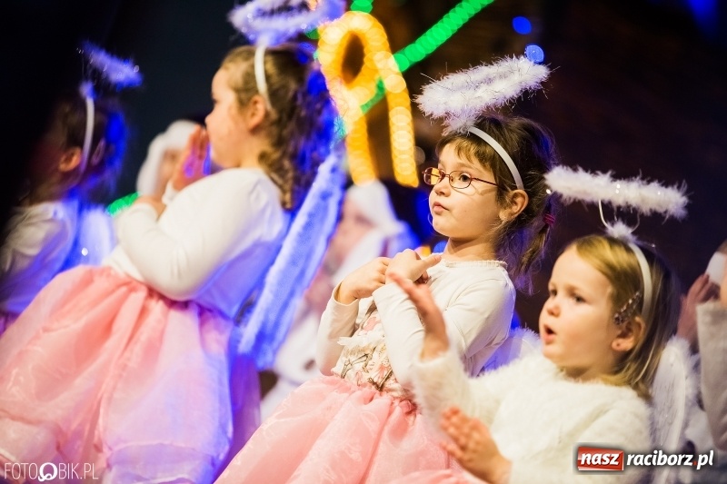 Zdjęcie w galerii na portalu naszraciborz.pl: Kiermasz świąteczny w Pietrowicach Wielkich wiadomości z regionu