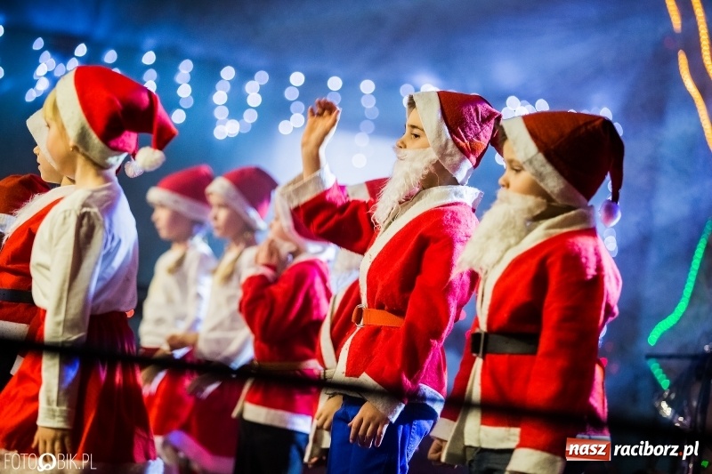 Zdjęcie w galerii na portalu naszraciborz.pl: Kiermasz świąteczny w Pietrowicach Wielkich wiadomości z regionu