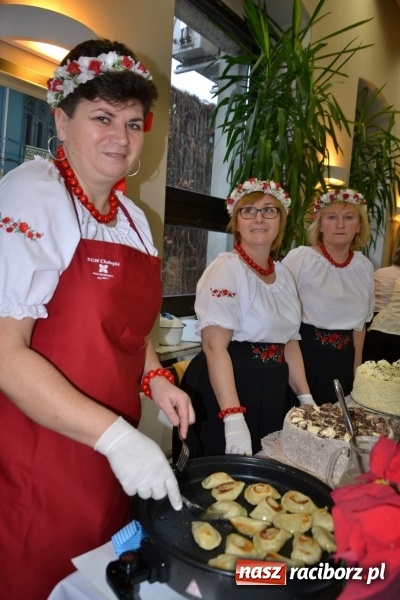 Zdjęcie w galerii na portalu naszraciborz.pl: Coraz bliżej święta, czyli doroczny kiermasz wypieków i ozdób w Tworkowie wiadomości z regionu