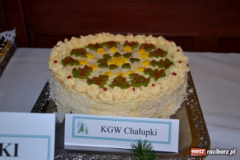 Zdjęcie w galerii na portalu naszraciborz.pl: Coraz bliżej święta, czyli doroczny kiermasz wypieków i ozdób w Tworkowie wiadomości z regionu