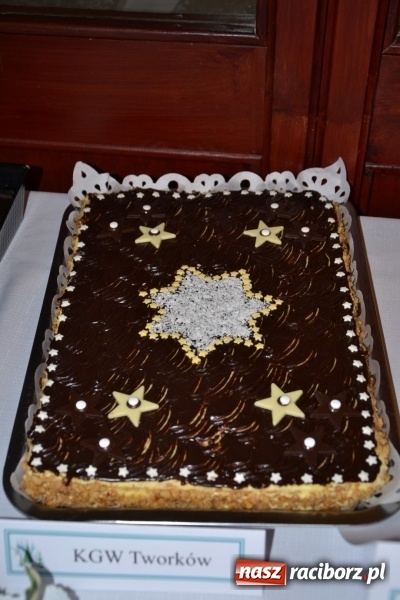 Zdjęcie w galerii na portalu naszraciborz.pl: Coraz bliżej święta, czyli doroczny kiermasz wypieków i ozdób w Tworkowie wiadomości z regionu