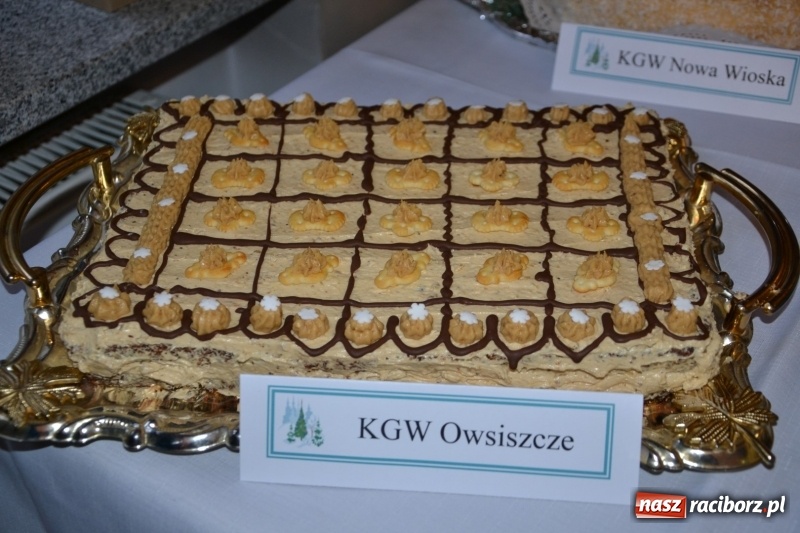 Zdjęcie w galerii na portalu naszraciborz.pl: Coraz bliżej święta, czyli doroczny kiermasz wypieków i ozdób w Tworkowie wiadomości z regionu