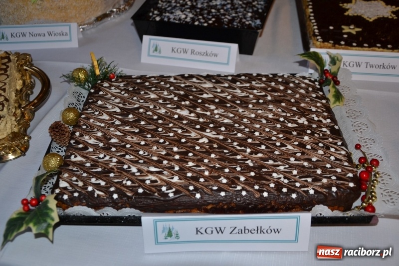 Zdjęcie w galerii na portalu naszraciborz.pl: Coraz bliżej święta, czyli doroczny kiermasz wypieków i ozdób w Tworkowie wiadomości z regionu