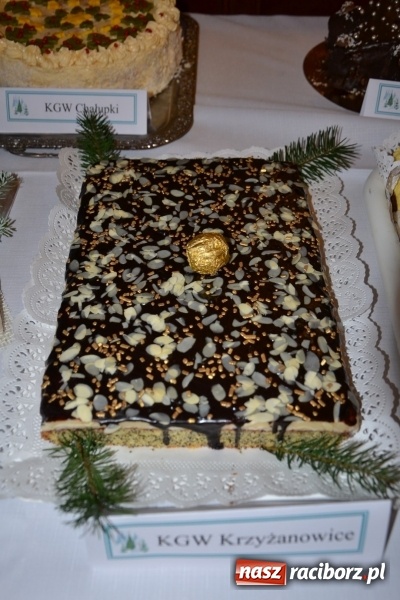 Zdjęcie w galerii na portalu naszraciborz.pl: Coraz bliżej święta, czyli doroczny kiermasz wypieków i ozdób w Tworkowie wiadomości z regionu