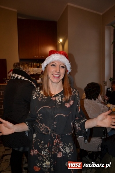 Zdjęcie w galerii na portalu naszraciborz.pl: Coraz bliżej święta, czyli doroczny kiermasz wypieków i ozdób w Tworkowie wiadomości z regionu