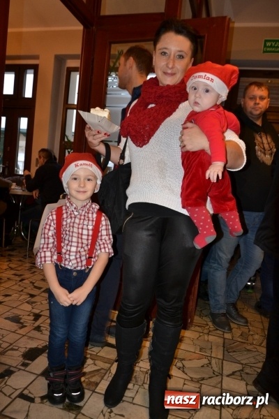 Zdjęcie w galerii na portalu naszraciborz.pl: Coraz bliżej święta, czyli doroczny kiermasz wypieków i ozdób w Tworkowie wiadomości z regionu