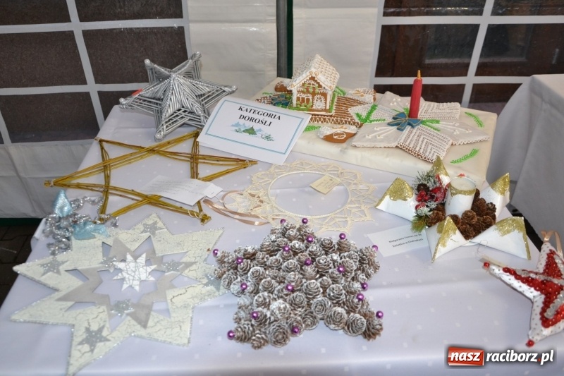 Zdjęcie w galerii na portalu naszraciborz.pl: Coraz bliżej święta, czyli doroczny kiermasz wypieków i ozdób w Tworkowie wiadomości z regionu
