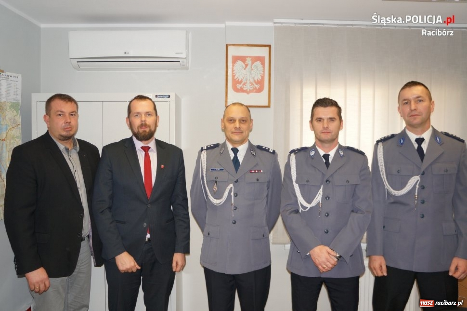 Zdjęcie w galerii na portalu naszraciborz.pl: Nowy komendant w Krzyżanowicach wiadomości z regionu